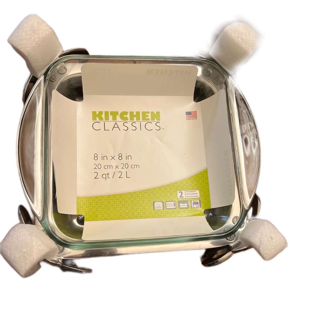 Kitchen Classics Bakeware with silver stand - Picture 2 of 5